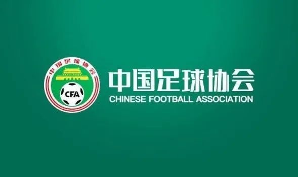 伸手到内裤里尽情揉搓